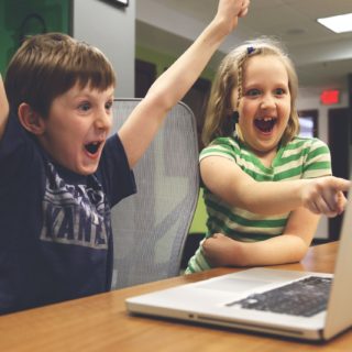 děti u počítače